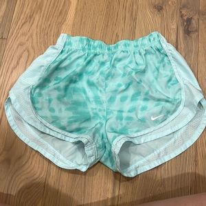 women’s nike shorts